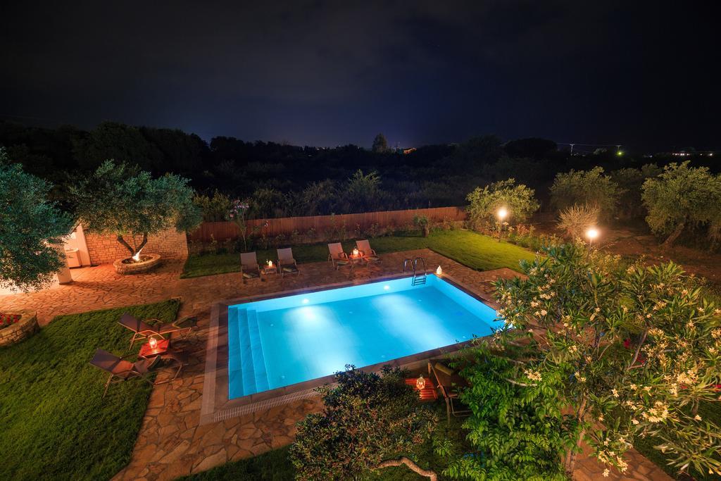 Skales Villas Альмирос-Бич Экстерьер фото